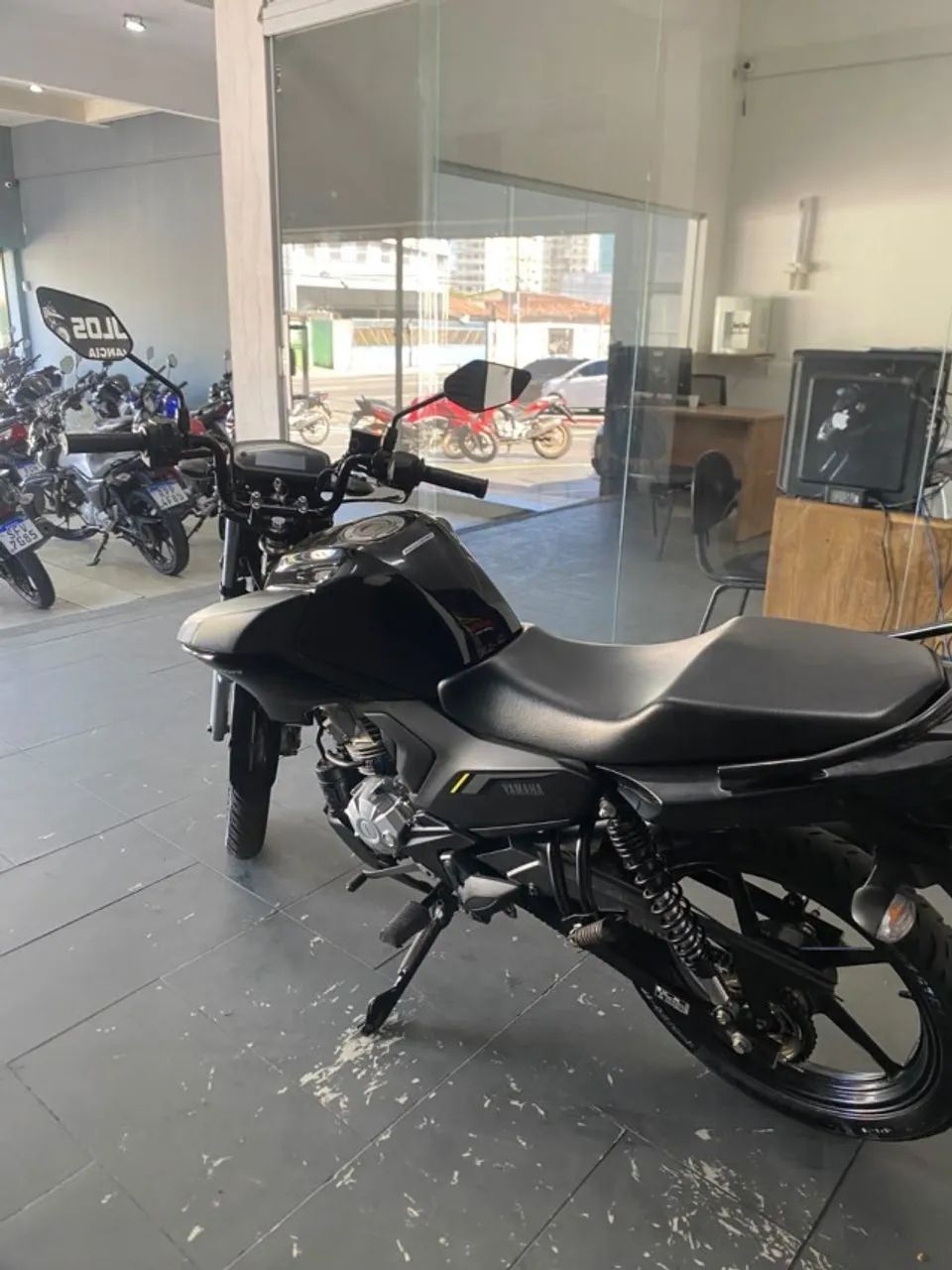 Yamaha Factor 150  - Foto 2