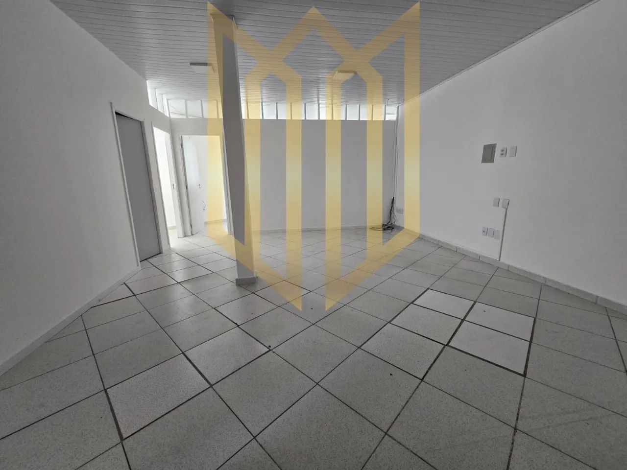 Alugo Sala Comercial  Av. Agrícola Paes de Barros - Foto 2
