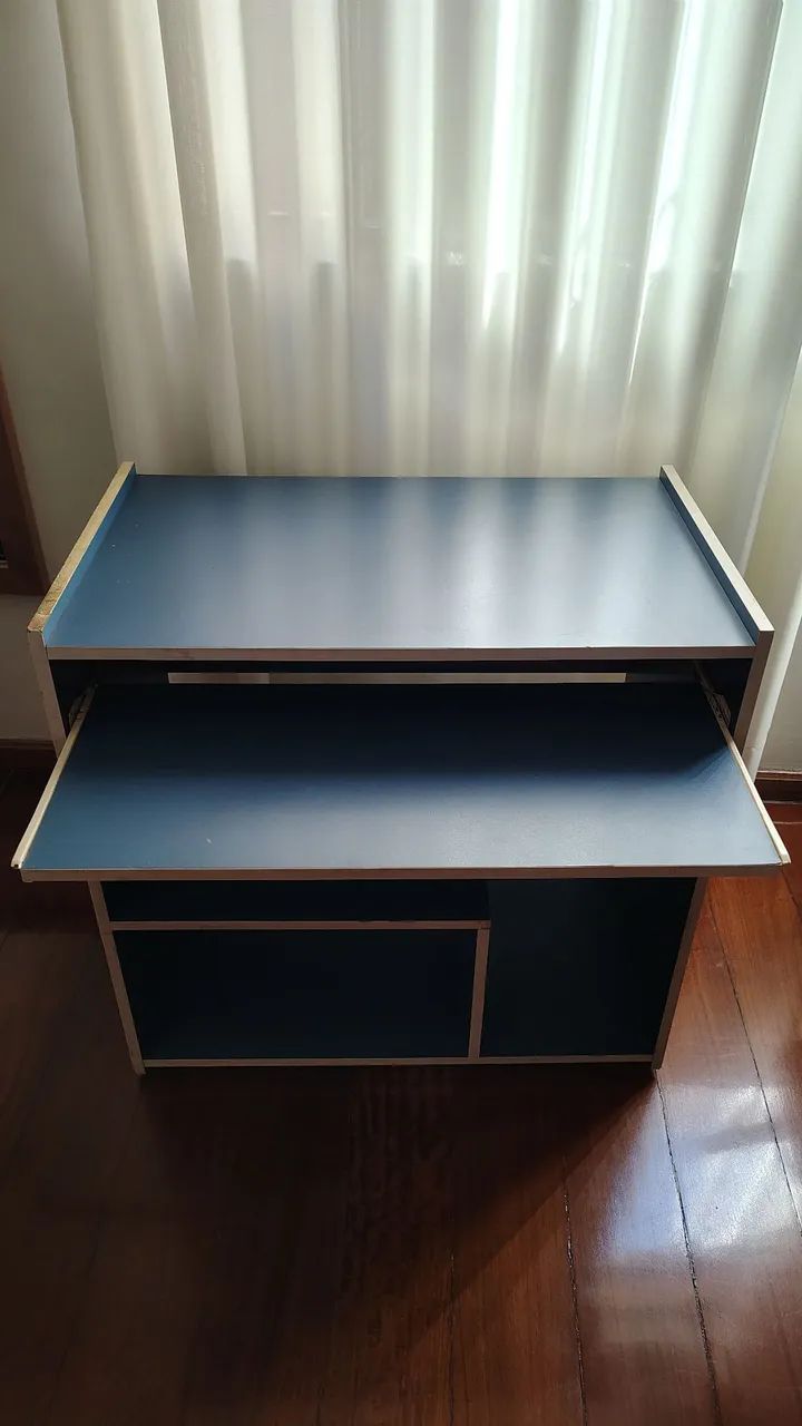 Mesa de estudos - Foto 2