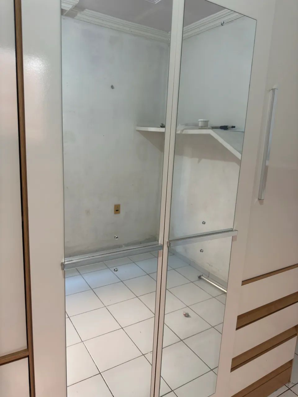 Guarda roupa 