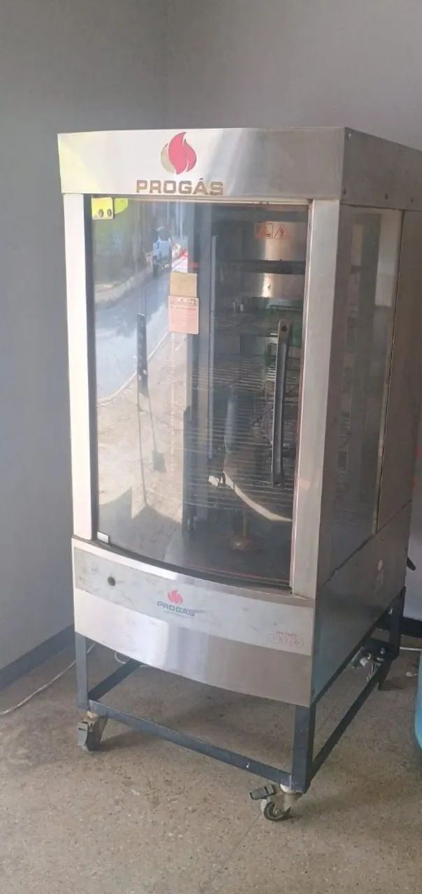Máquina de Frango Giratória 