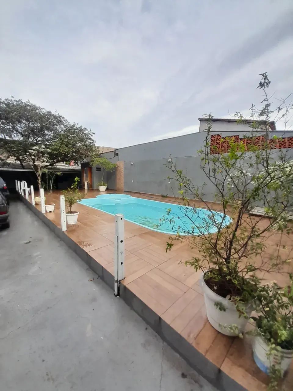 Vende Terreno 250m² com piscina