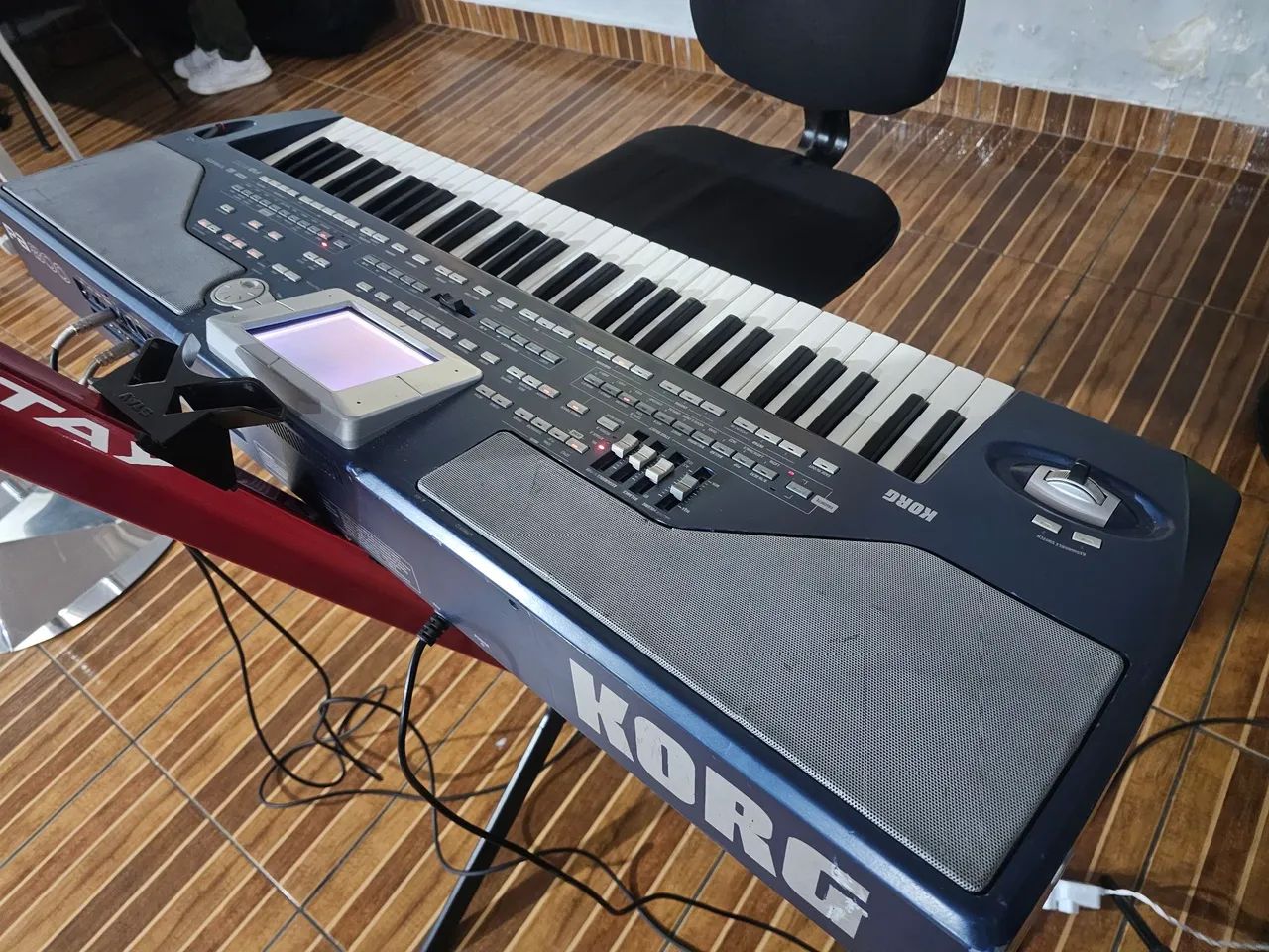 Teclado KORG pa800 - Foto 3