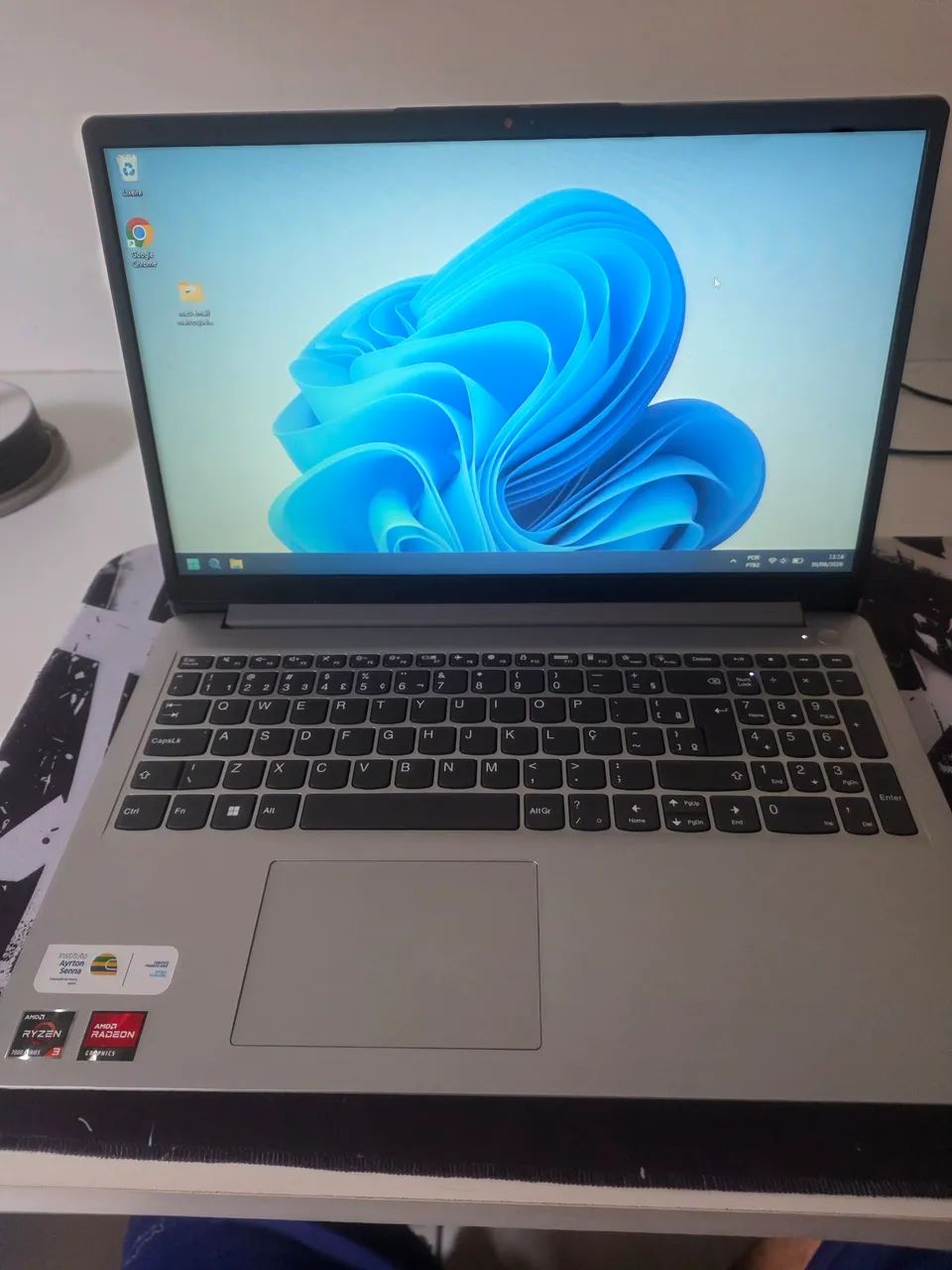 Notebook Lenovo IdeaPad 1 - Foto 5