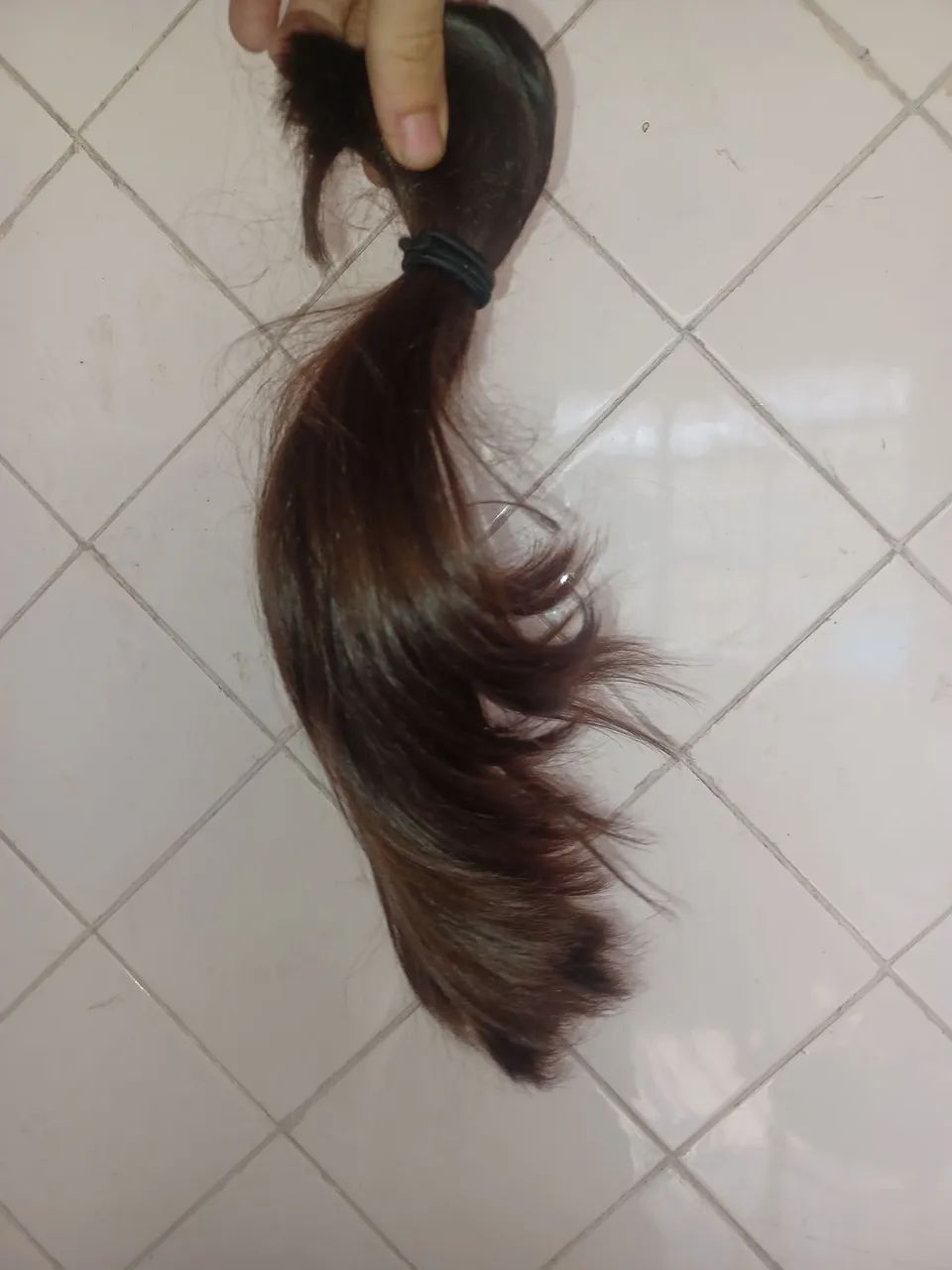 VENDO CABELO HUMANO VIRGEM 30cm 100 GRAMAS - Foto 2