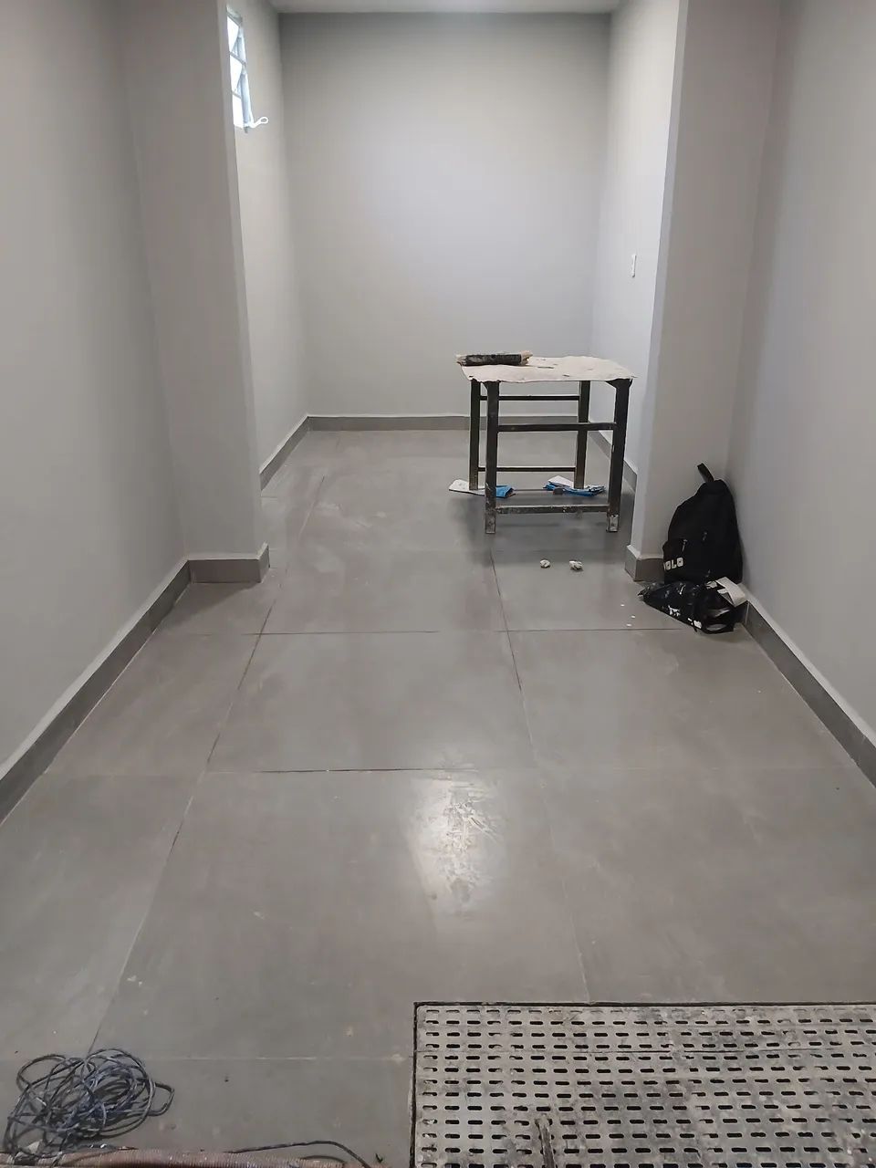 Pedreiro disponível 