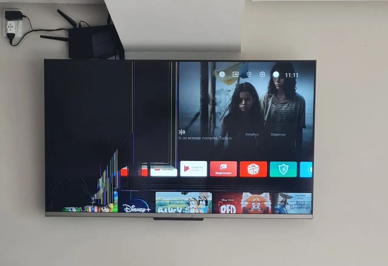 TV SMART COM DEFEITO - Riscos na Tela.55 polegadas SEMI NOVA. Apenas 220.00 ac pix - Foto 2