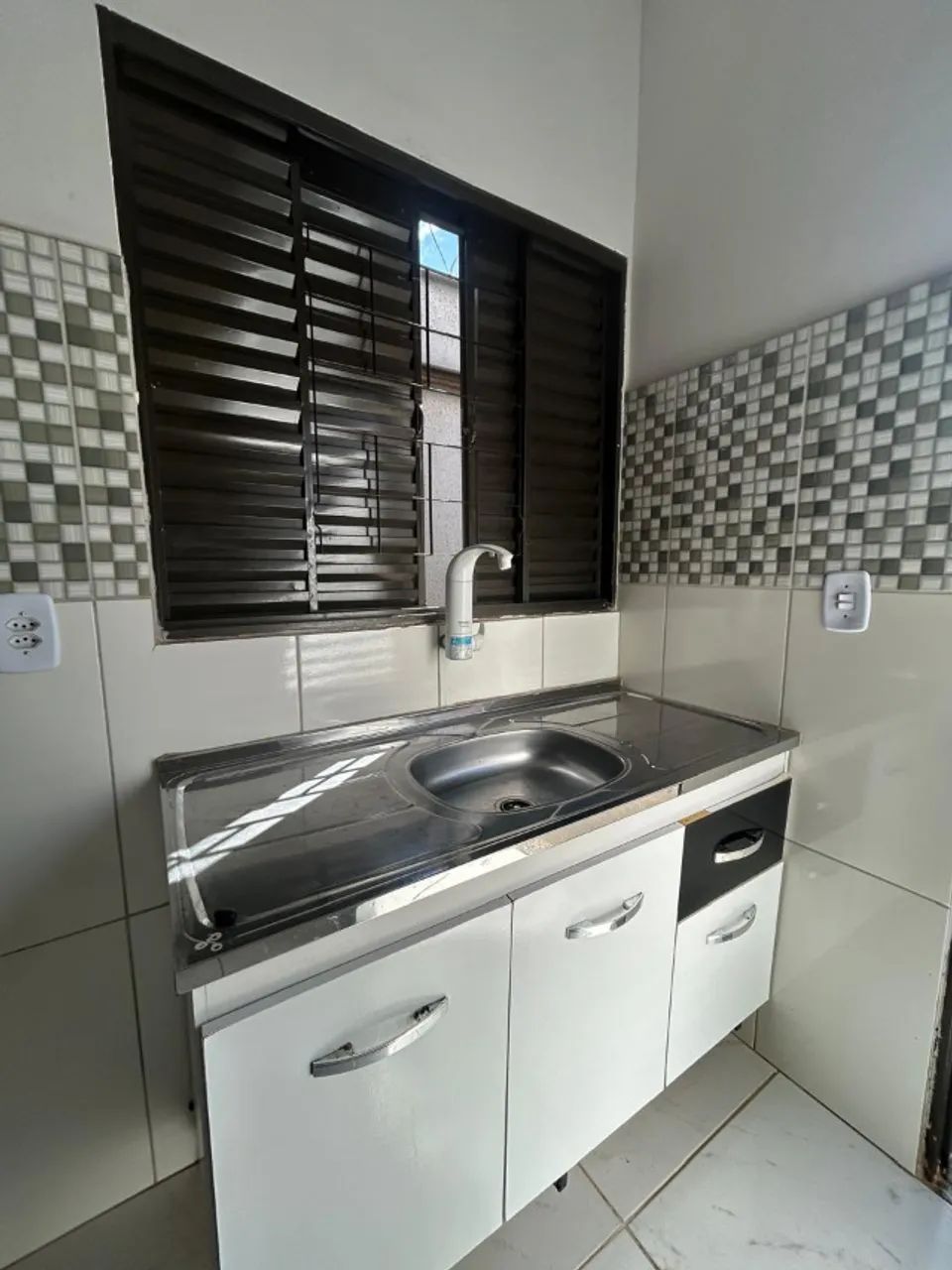 Kitnet Studio Senador Canedo - Foto 2