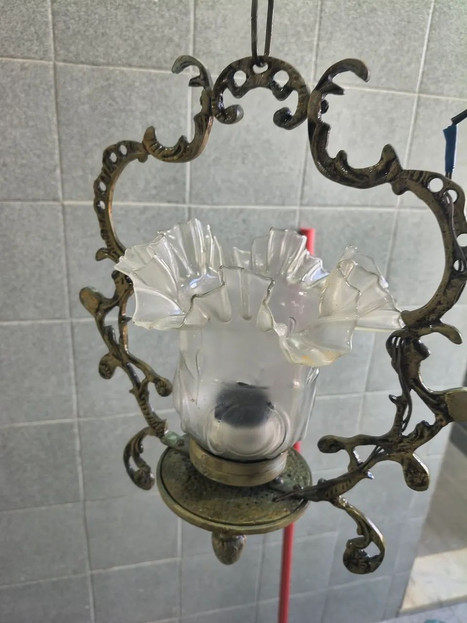 Lustre de bronze antigo  - Foto 5
