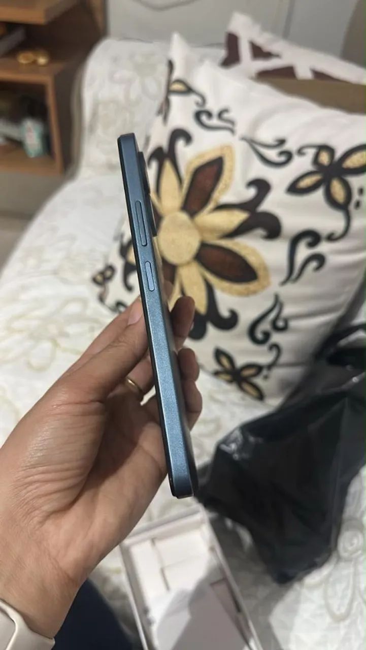 Vendo redmi 13c,128 gigas e 4 de RAM. - Foto 3