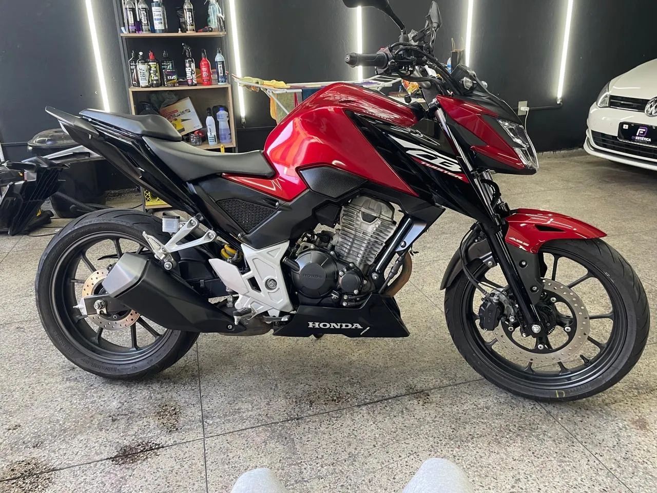 Twister 300f 