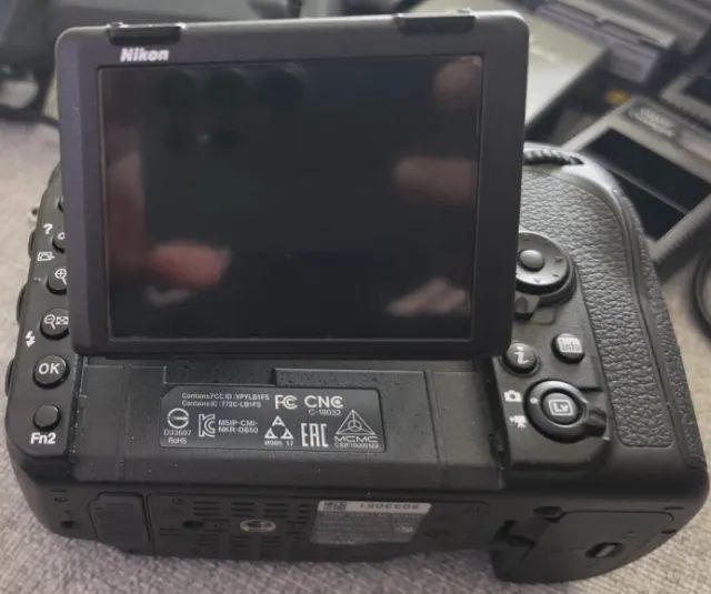NIKON D850 *IMPECÁVEL* CORPO - Foto 2