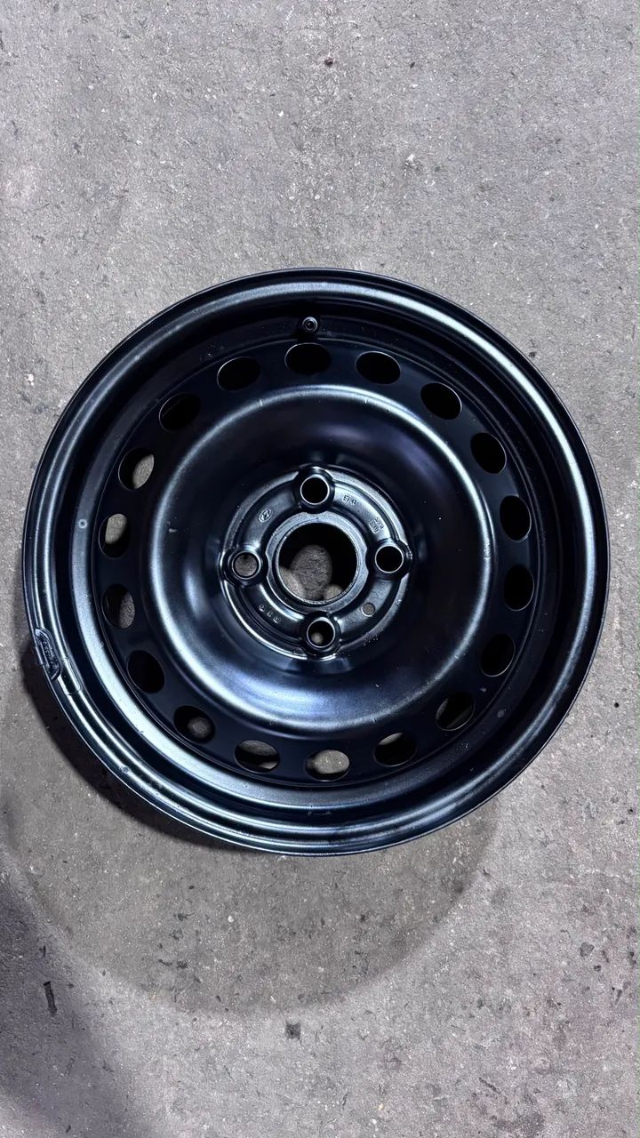 Vendo roda de HB20 aro 14 