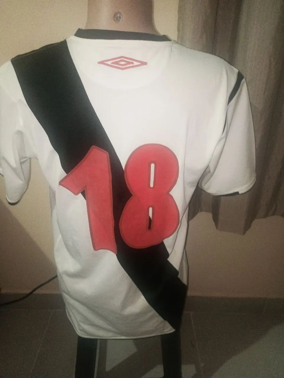 Camisa Vasco/Umbro/2006/branca modelo DIAMANTE  - Foto 2