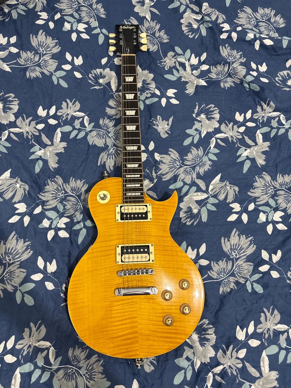 ? Vintage Paradise AFD V100 Guitar - Malagoli Slash Zebra