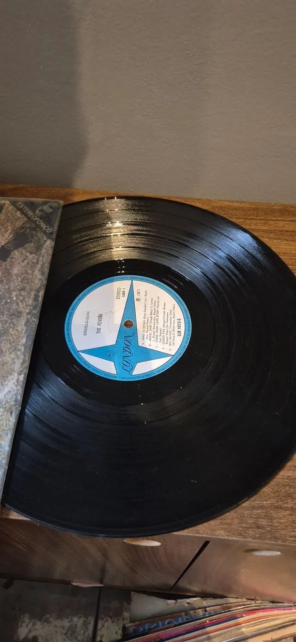 Lp vinil fevers - Foto 3