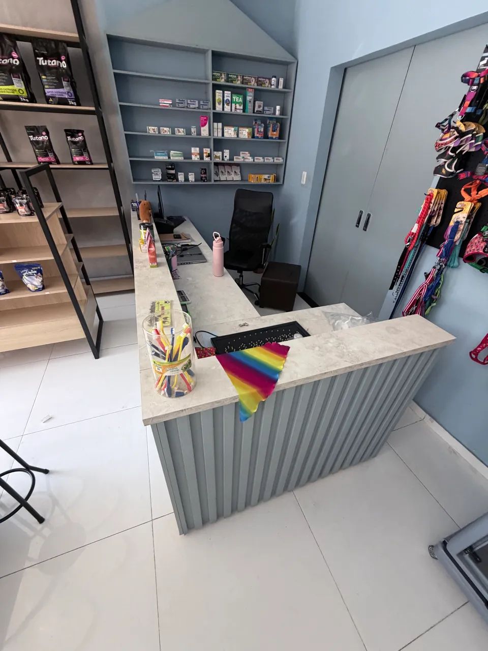 Móveis planejados pet shop de mdf