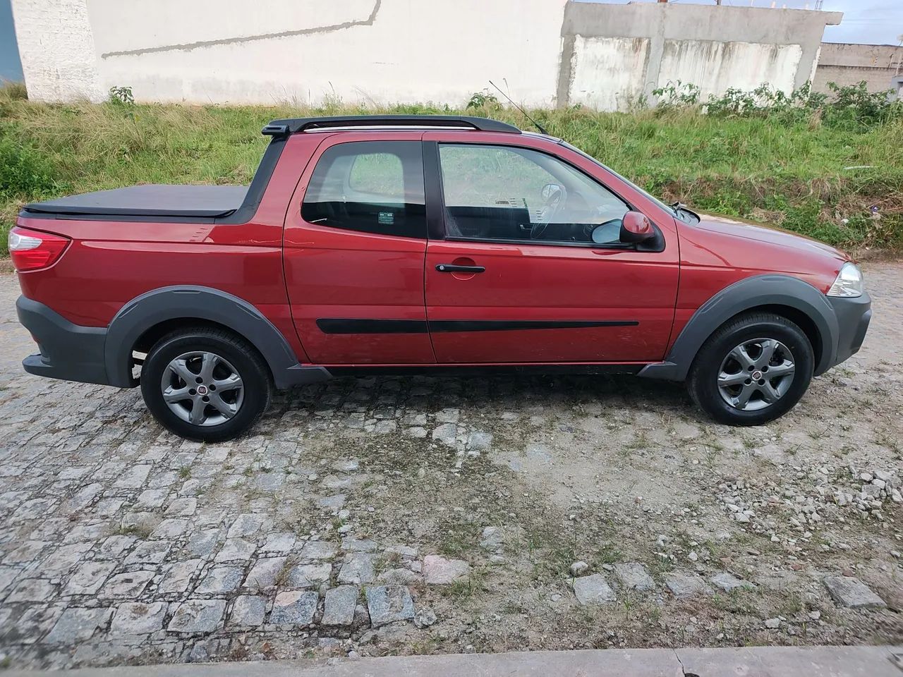 Fiat Strada Working 1.4 MPI Fire Flex 8V CD 2012 - Foto 2