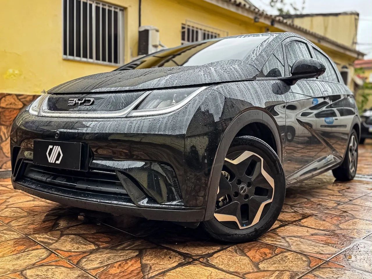 BYD Dolphin EV (Elétrico) 2026