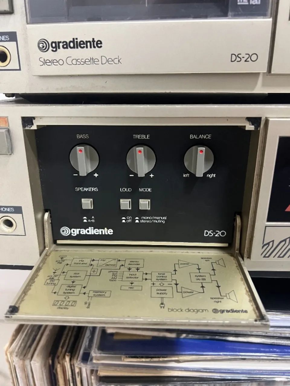 Vitrola/Tocadisco Gradiente DS20 - Foto 3