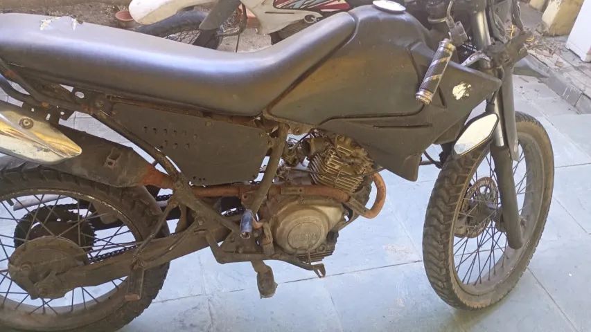 Vendo XTZ sucata - Foto 3