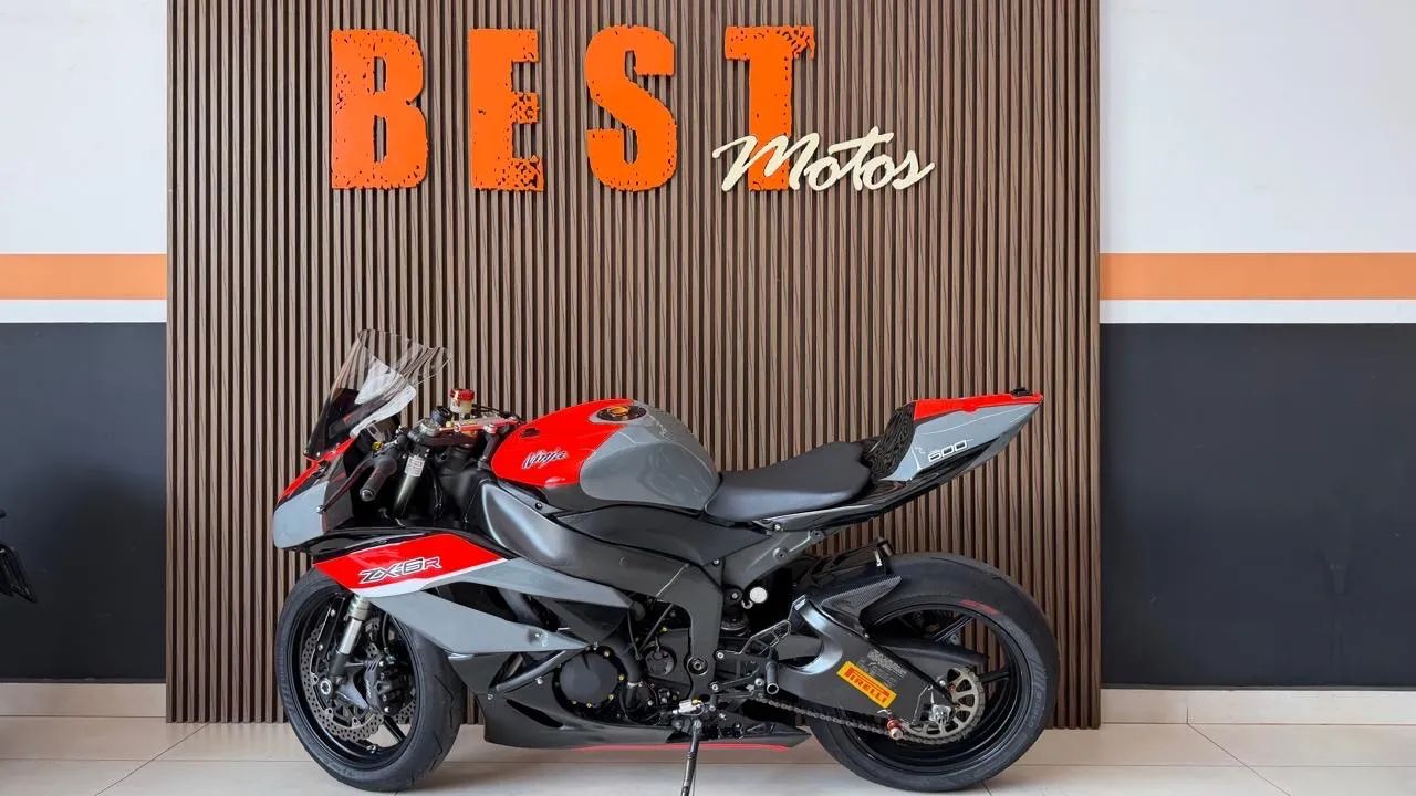 Kawasaki Zx-6r 600cc 2011 - 1497255651 | OLX