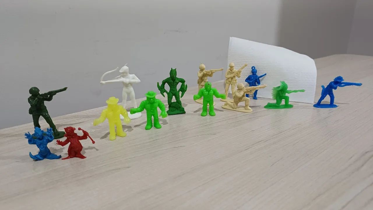 Coleção de mini brinquedos  - Foto 2