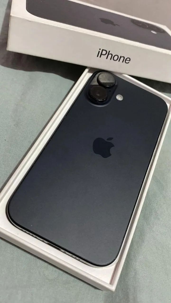 IPHONE 16 / 256 GBS PRETO IMPECAVEL GARANTIA APPLE - Foto 2