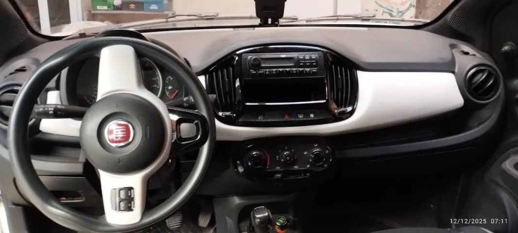 Fiat Uno Evolution 1.4 Fire Flex 8V 5P 2016 - Foto 5