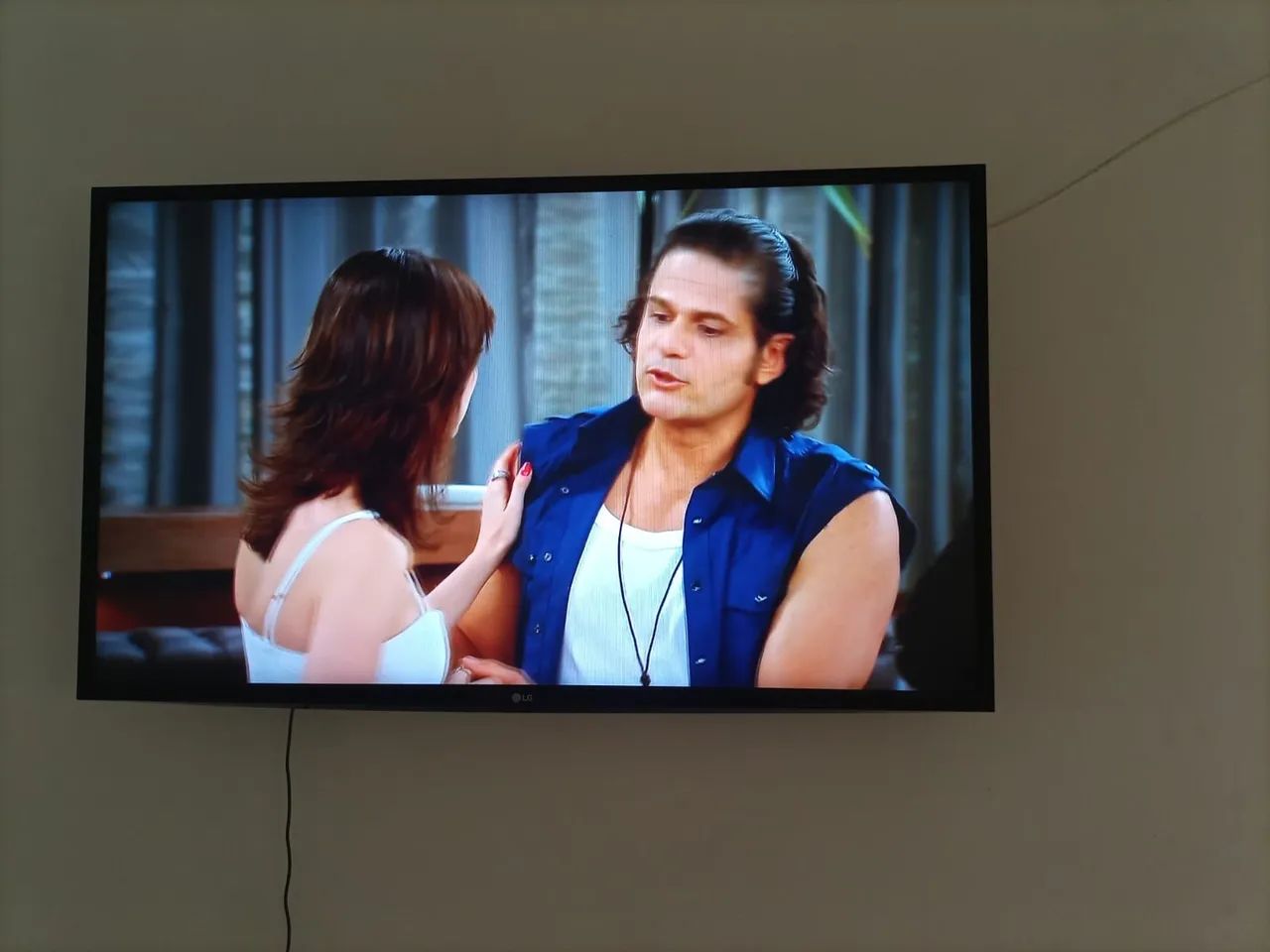 TV LG 43 polegadas troco por iPhone, geladeira ou freezer  - Foto 4