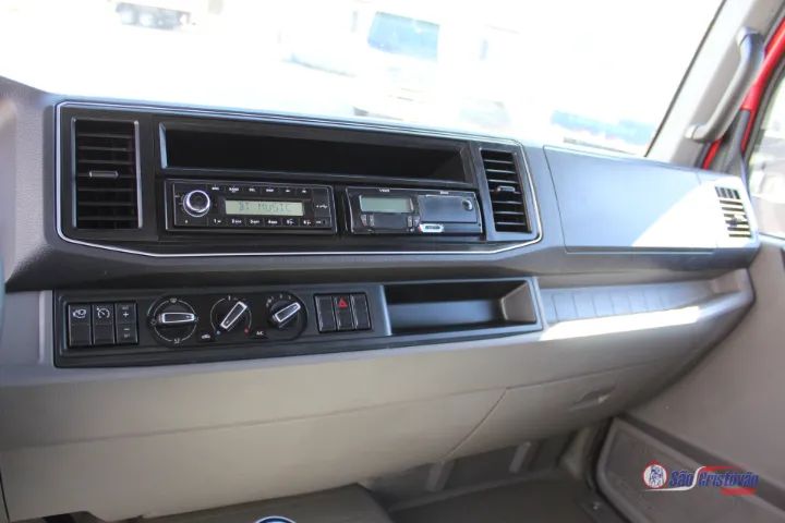 Vw 11-180 chassi com 70.000 km  - Foto 4