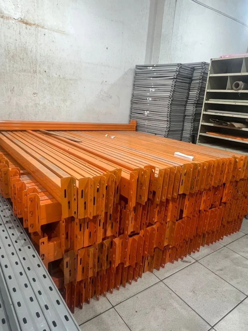 Longarinas de porta pallet - Foto 4