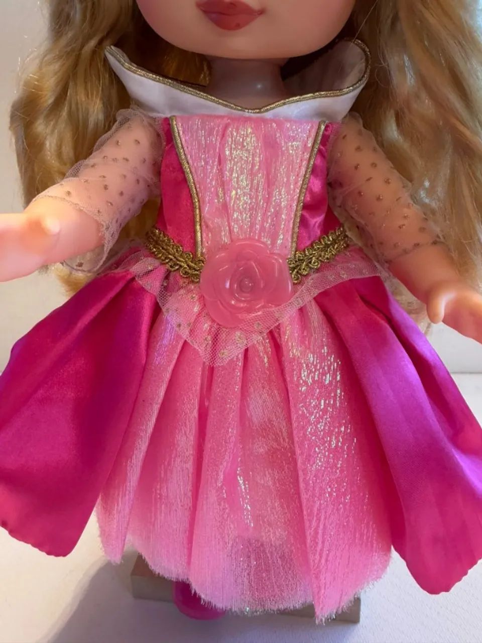  BONECA AURORA DISNEY ANIMATORS EDICAO ESPECIAL  SEM CAIXA - Foto 2