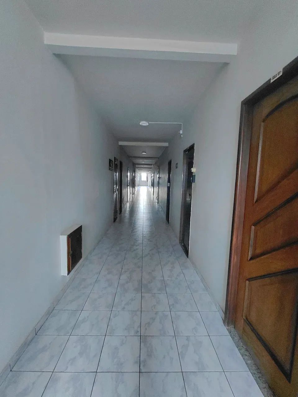 SALA COMERCIAL DOCUMENTADA