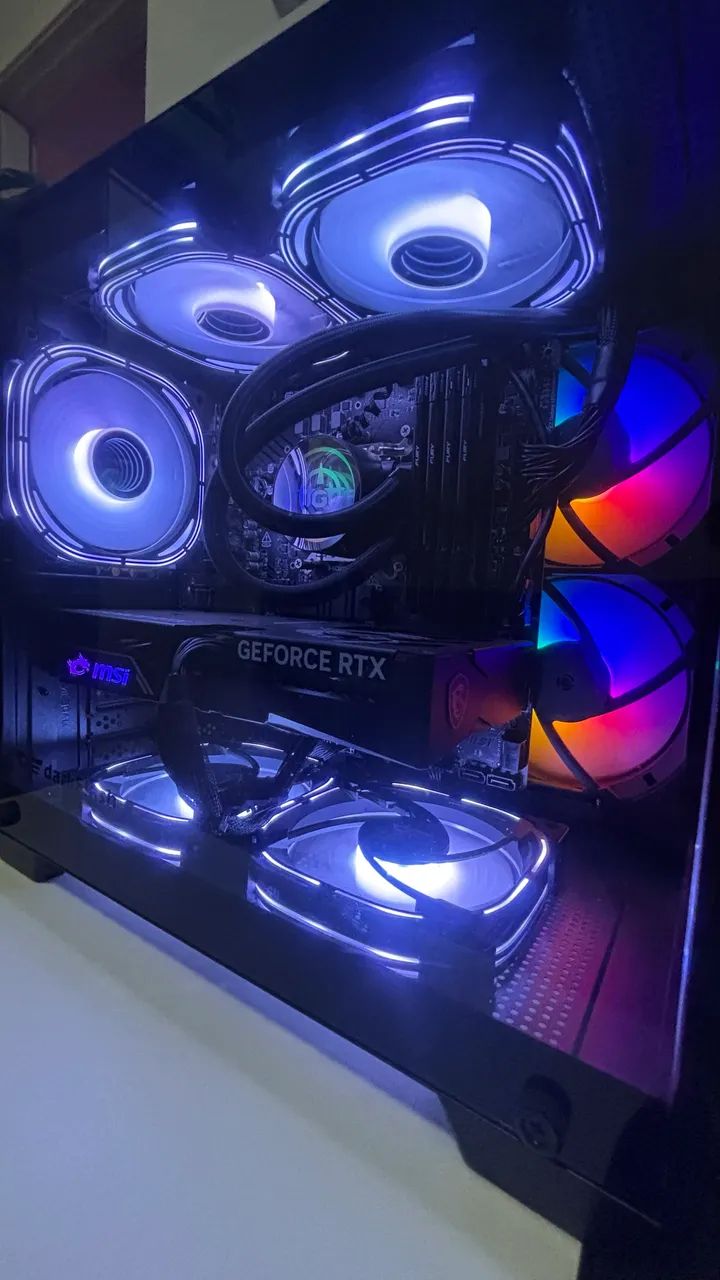 PC GAMER - RTX 5060 - i5 12400F - Foto 2