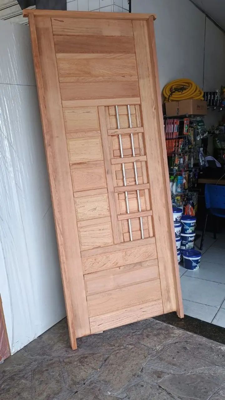 Portas de Madeira Maciça  - Foto 5
