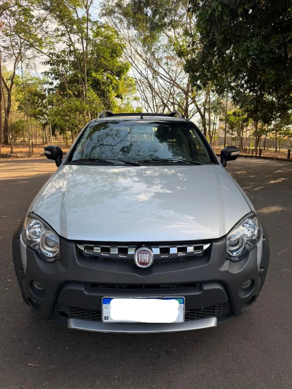 Fiat Strada Adv.1.8 16V Dualogic Flex CD 2013 - Foto 3