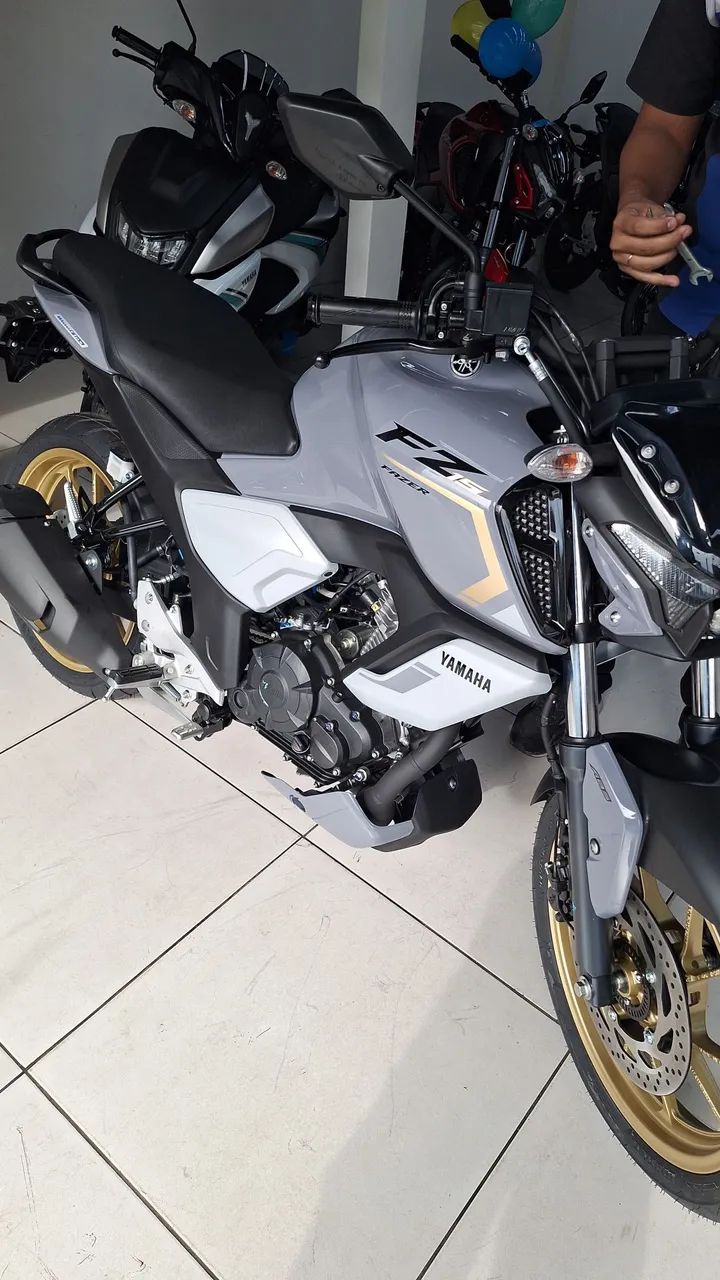  FZ15 já financiada 