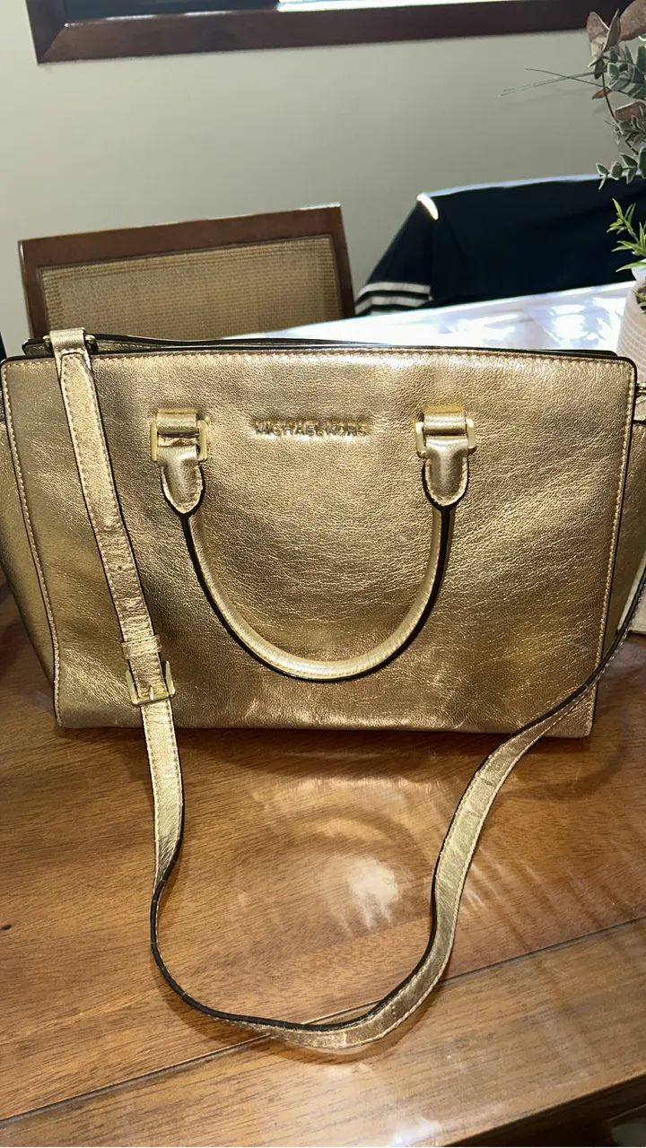 Bolsa dourada Michael Kors original  - Foto 2