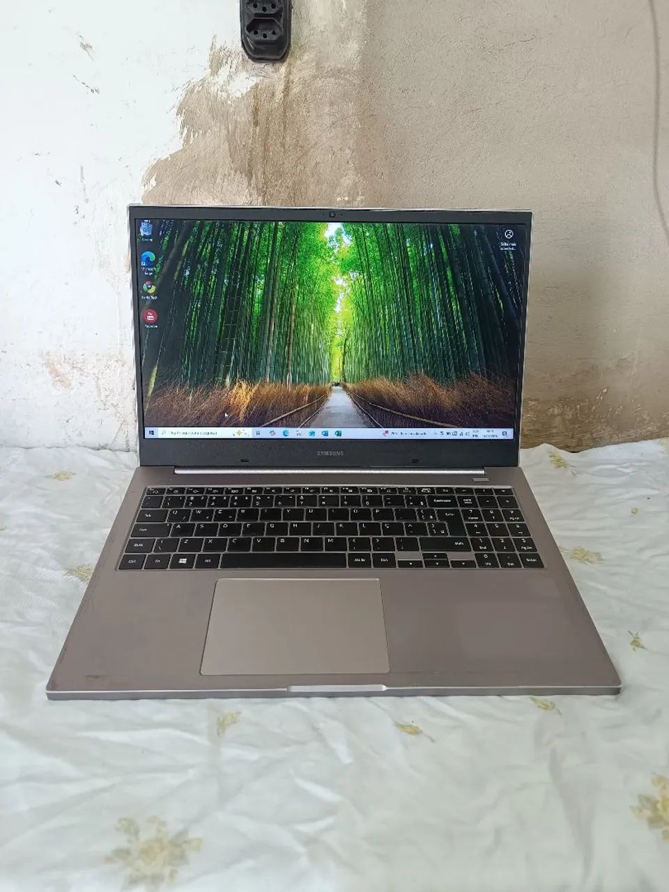 NOTEBOOK SAMSUNG DDR4 4GB ACEITO CARTÃO DO GARANTIA 700
