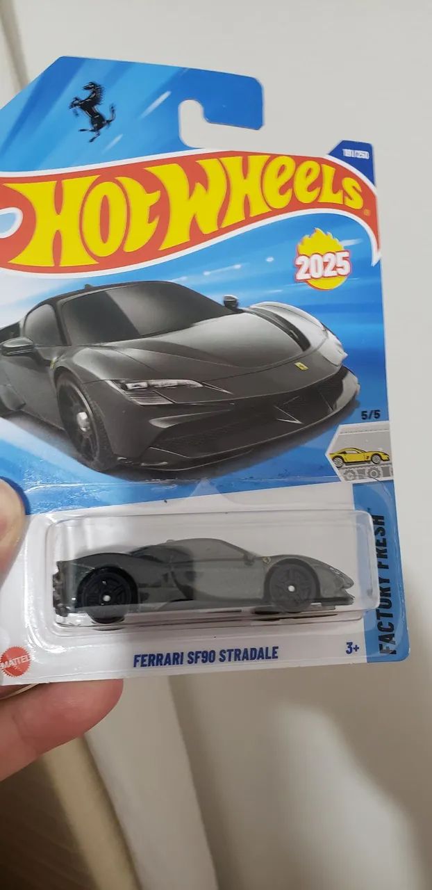 Hotwheels ferrari stradale 