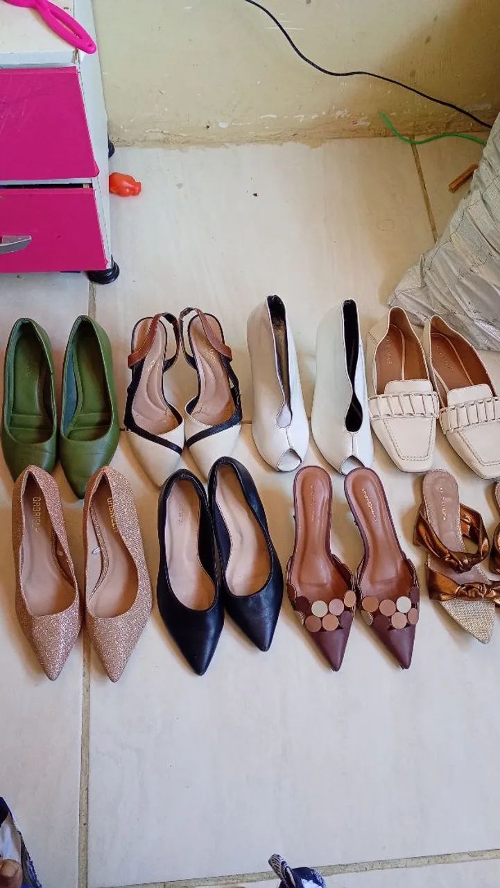 Sapatos  tamanho 38 