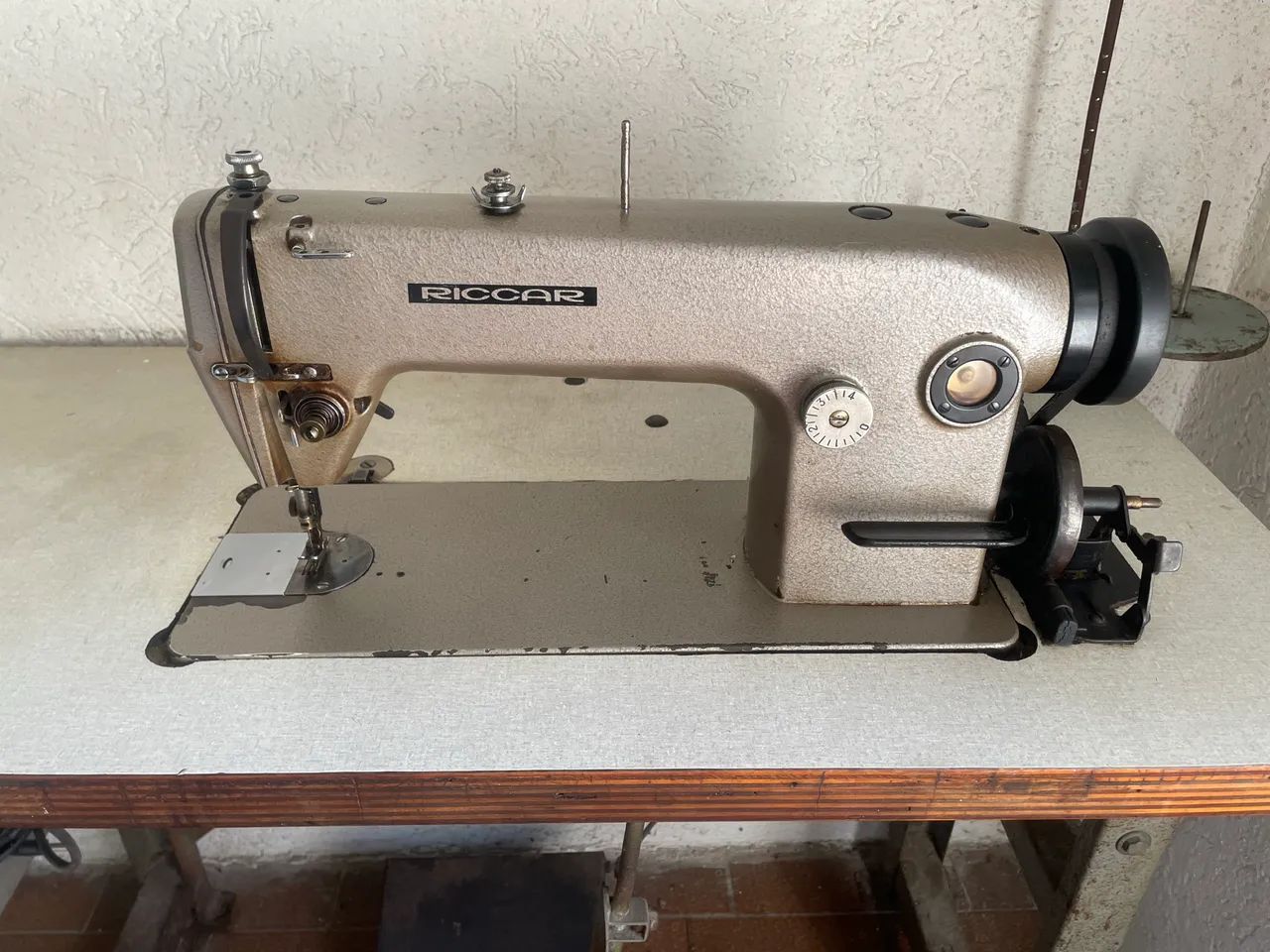 Máquina de costura reta - Foto 4