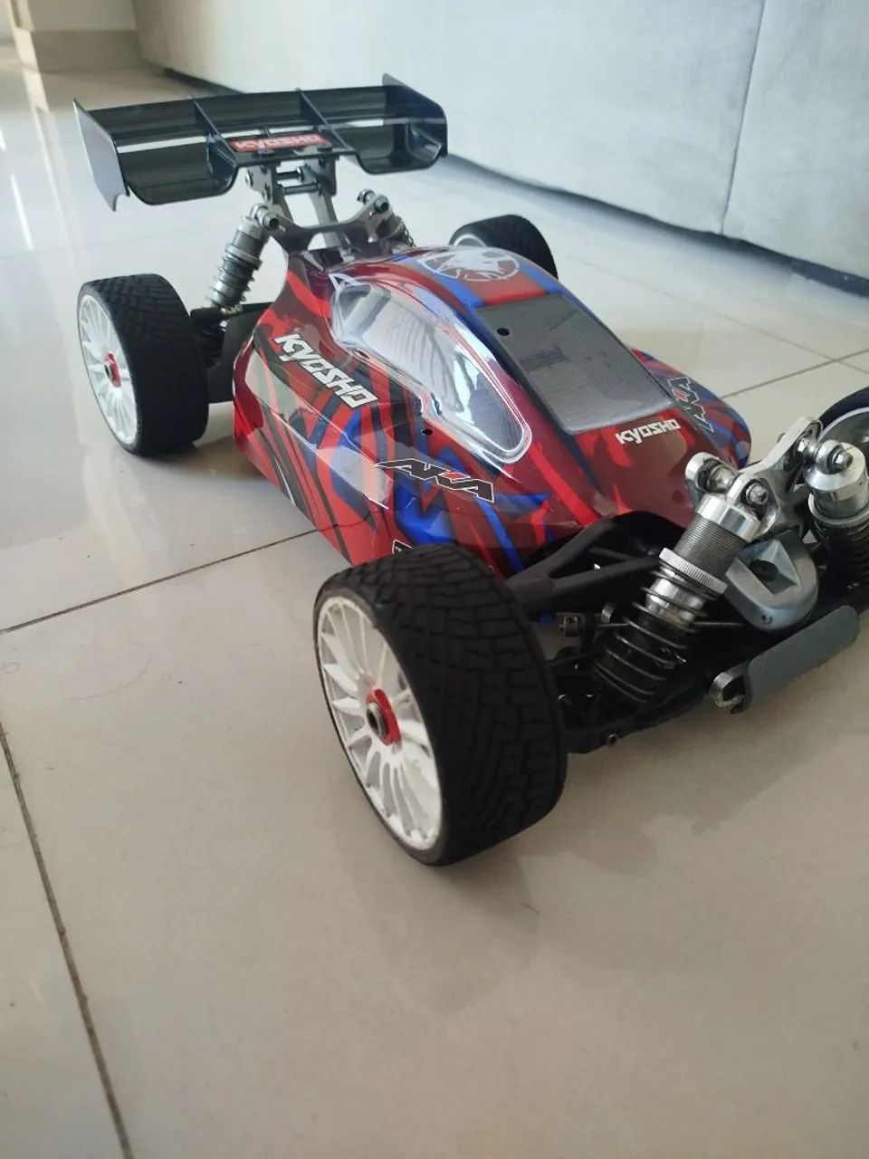Automodelo Buggy 1/8 - Foto 5