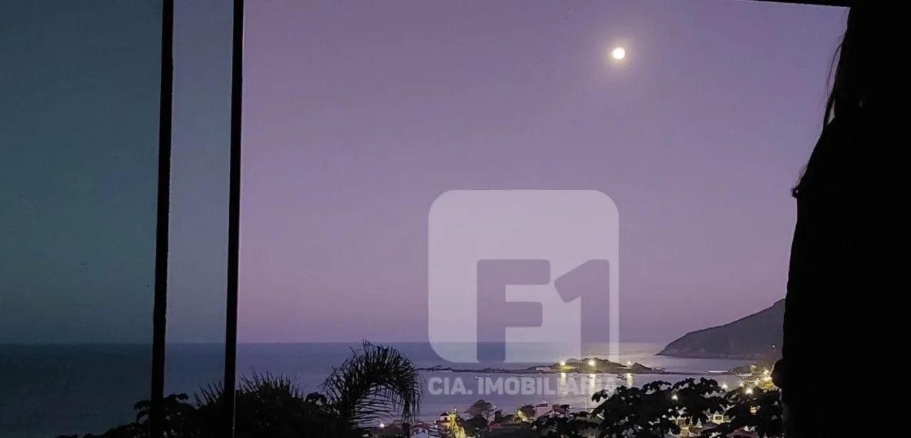 Casa de 3 dormitórios com vista na Armação - Foto 5