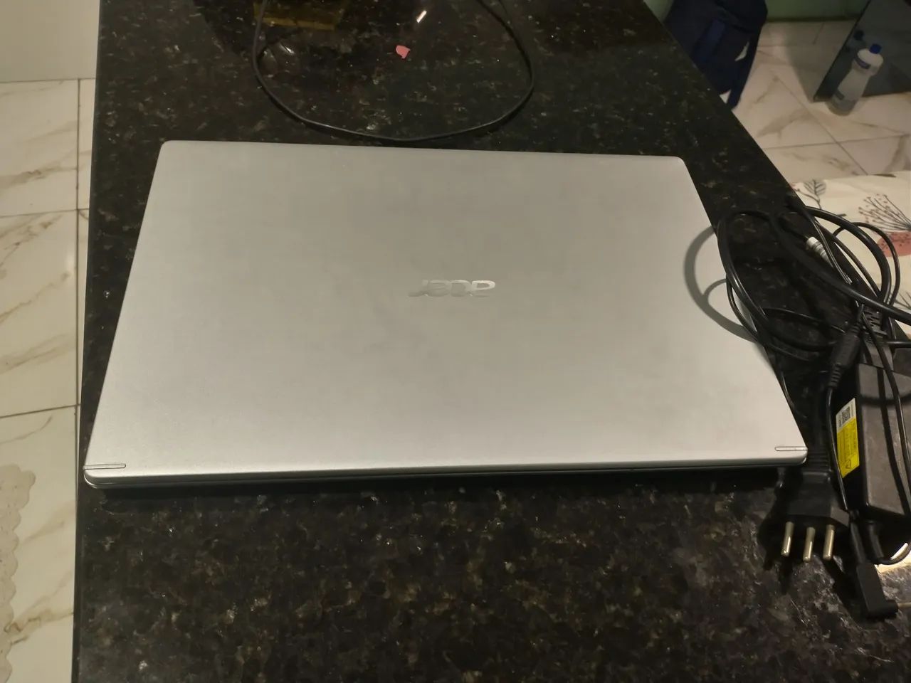 Vende - se notebook 