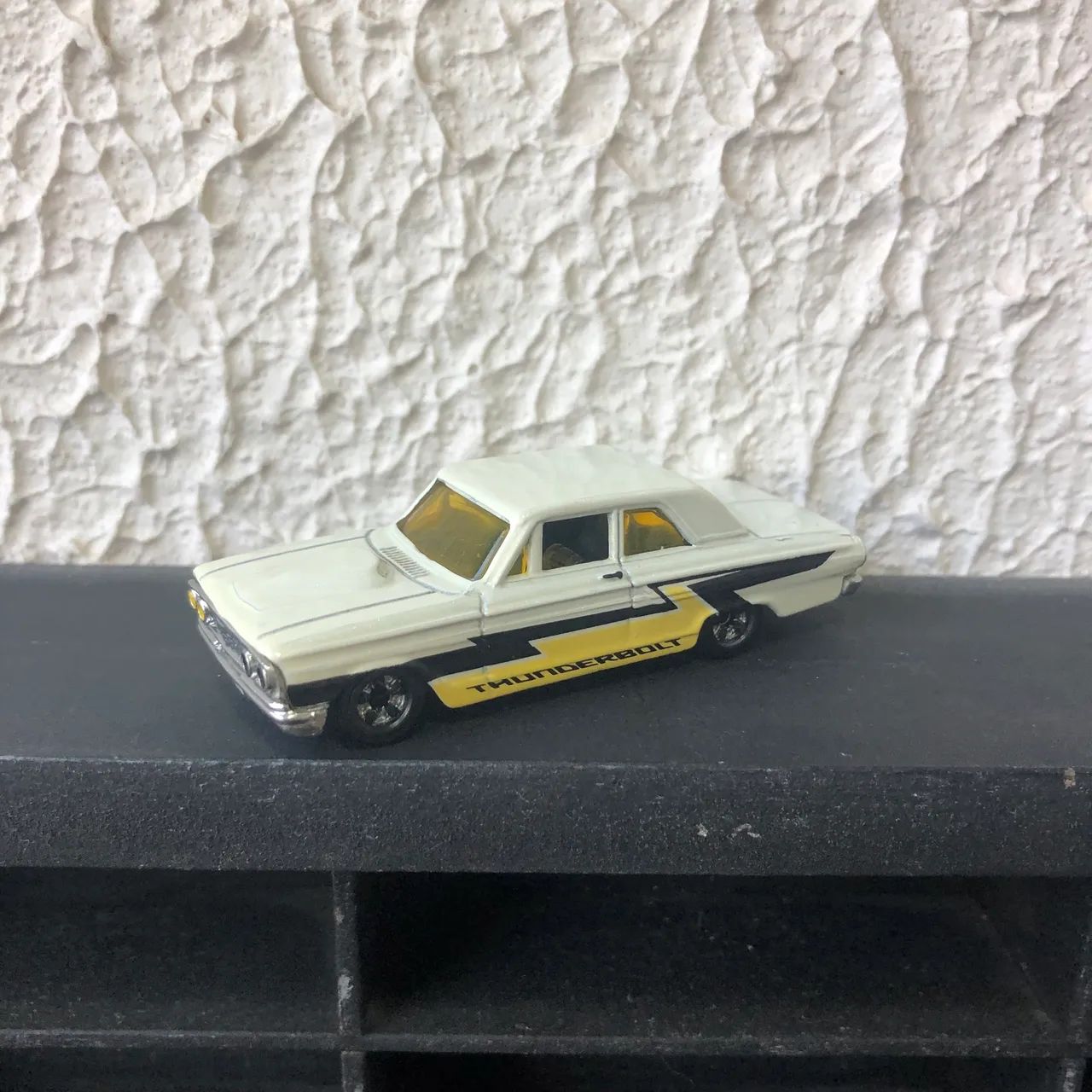 Hot Wheels Ford Fairlane Thunderbolt