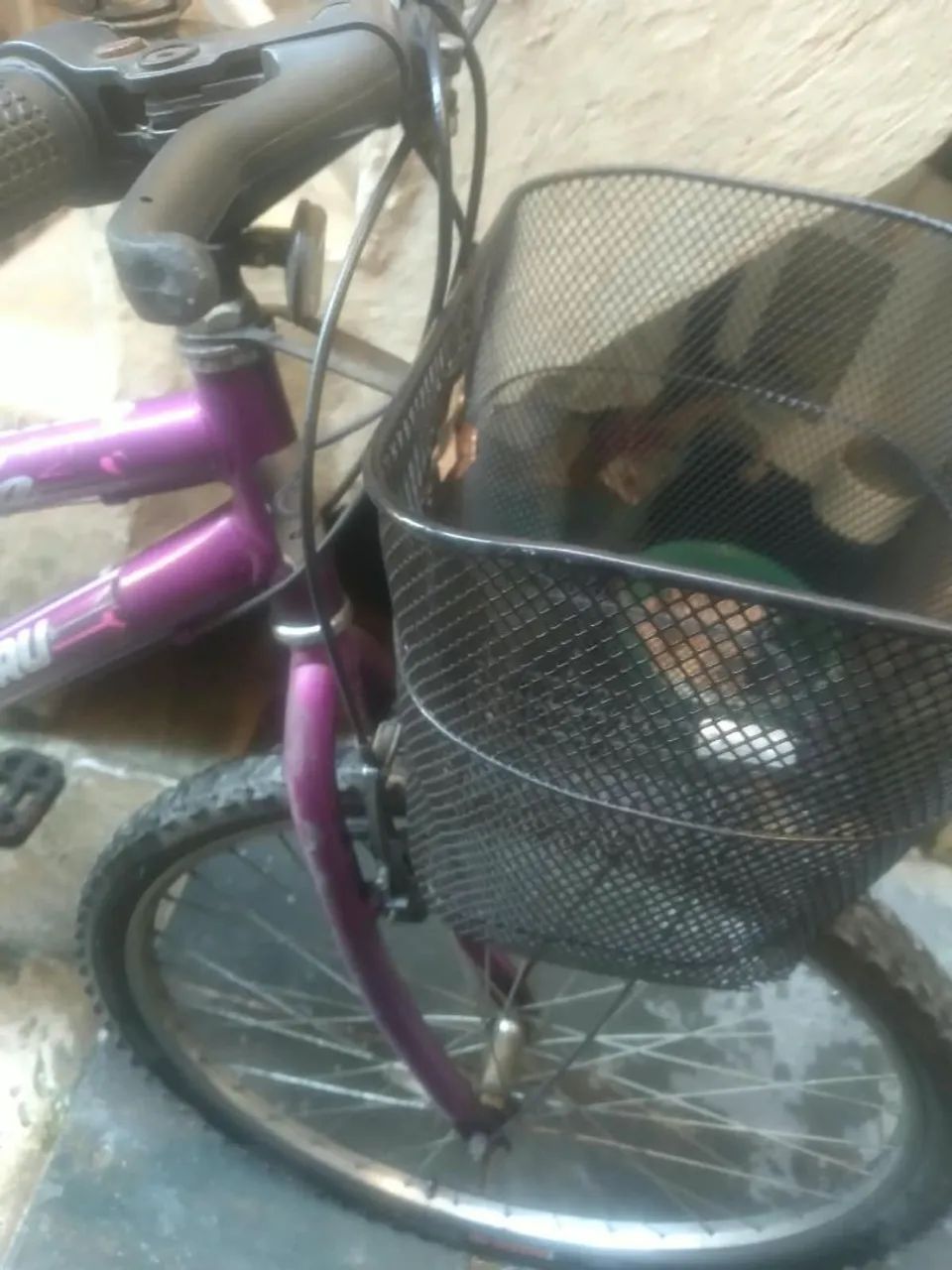 Bicicleta semi nova feminina aro 26 - Foto 3