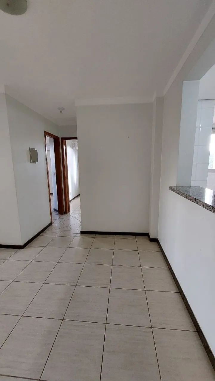 Apto 2/4 c/ ar, 1 suíte - Foto 3
