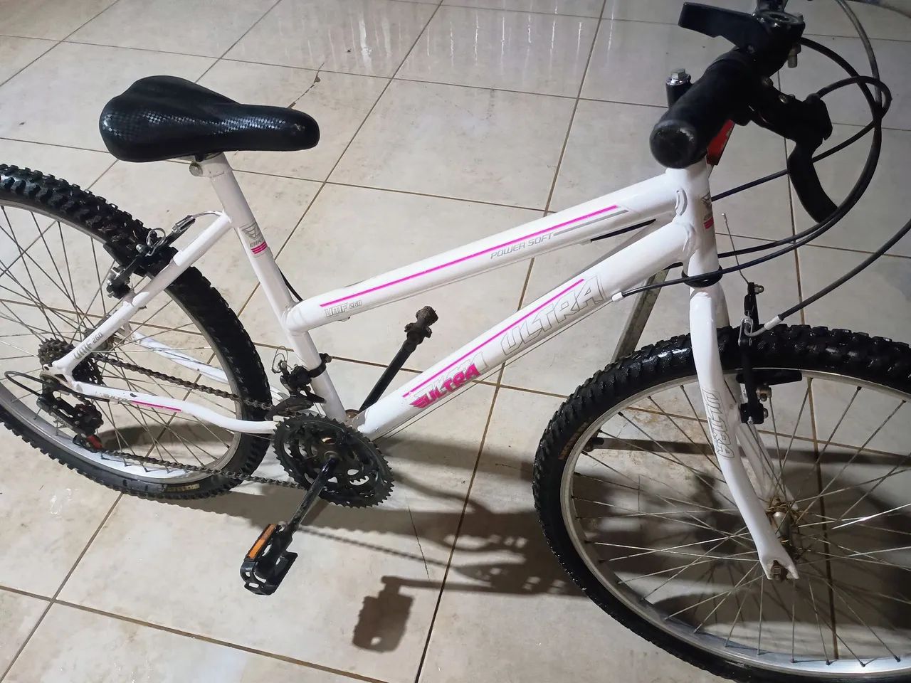Bicicleta aro 26 com marchas  - Foto 3